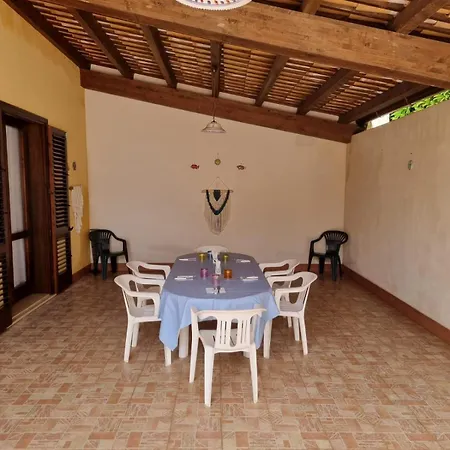 Luna Marina House